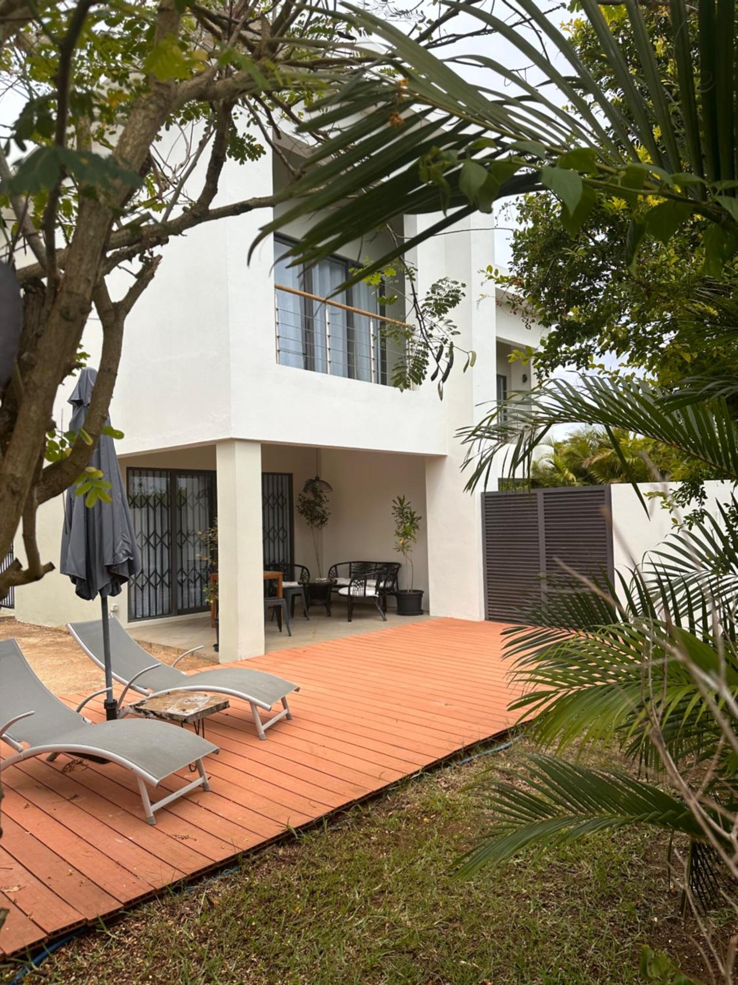 Modern Villa In Grand Bay - Short Walk To Beach Luaran gambar