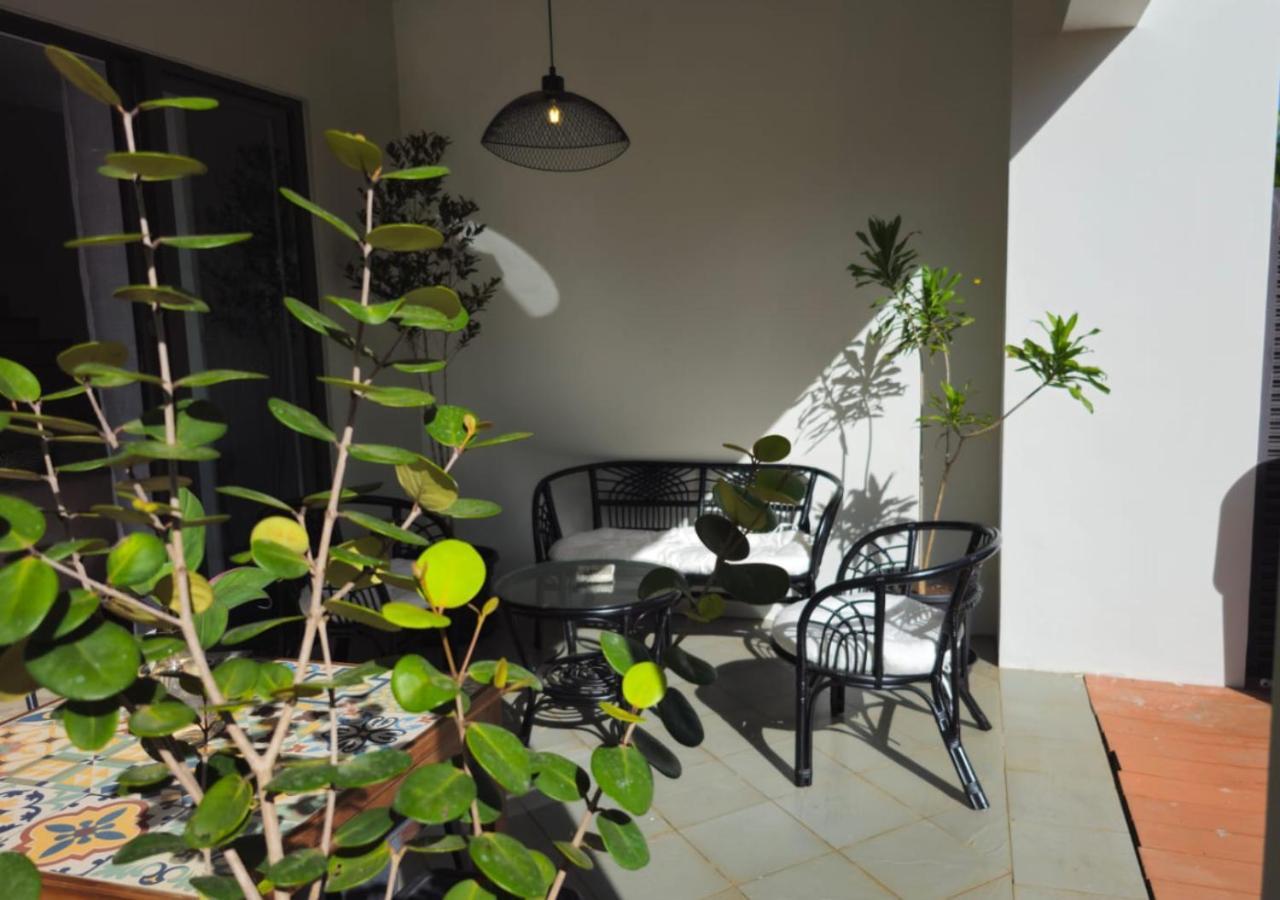 Modern Villa In Grand Bay - Short Walk To Beach Luaran gambar