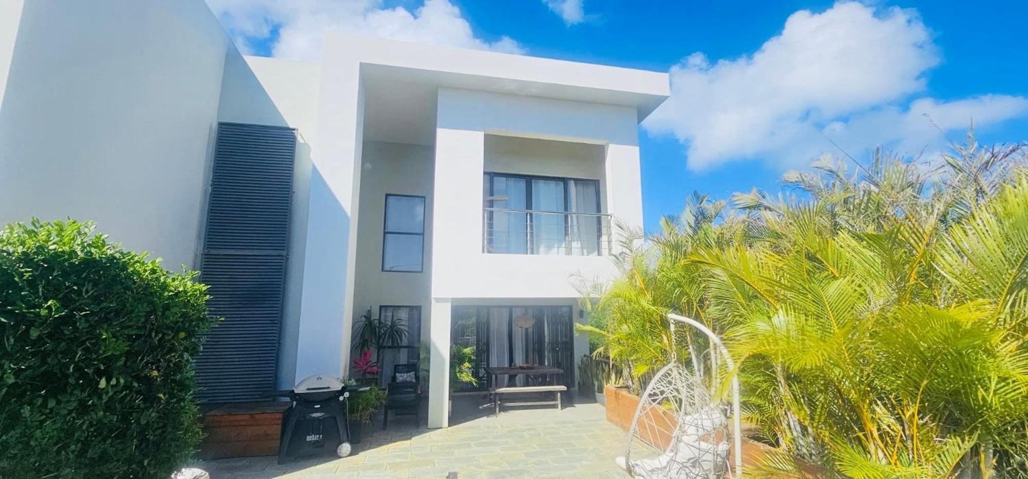 Modern Villa In Grand Bay - Short Walk To Beach Luaran gambar